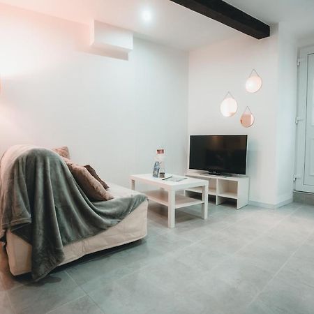 Appartement Neuf Et Moderne Dans Le Centre Ville บักนัวส์-ซัวร์-เซซ ภายนอก รูปภาพ